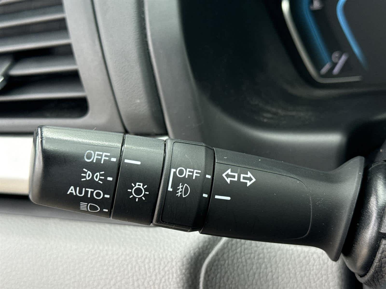 Thumbnail: 2022 Honda Odyssey - 21