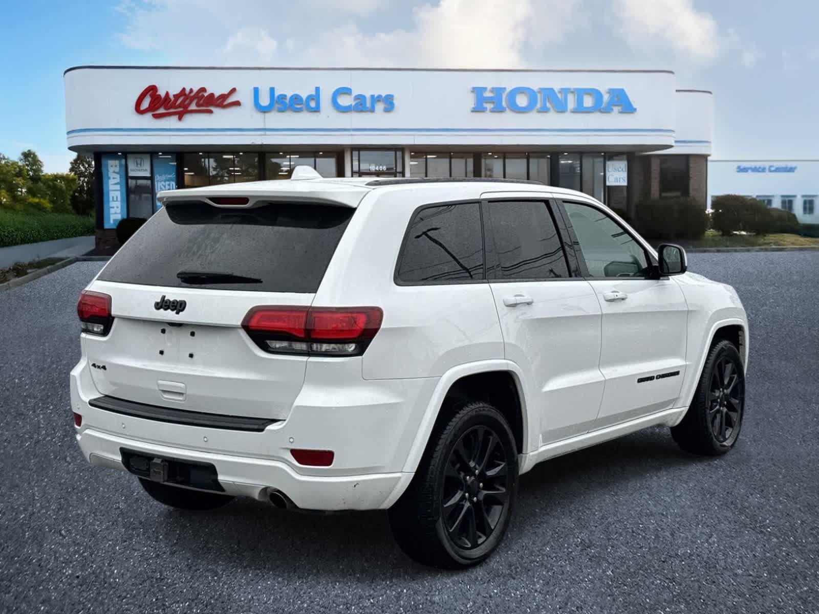 Thumbnail: 2020 Jeep Grand Cherokee - 5