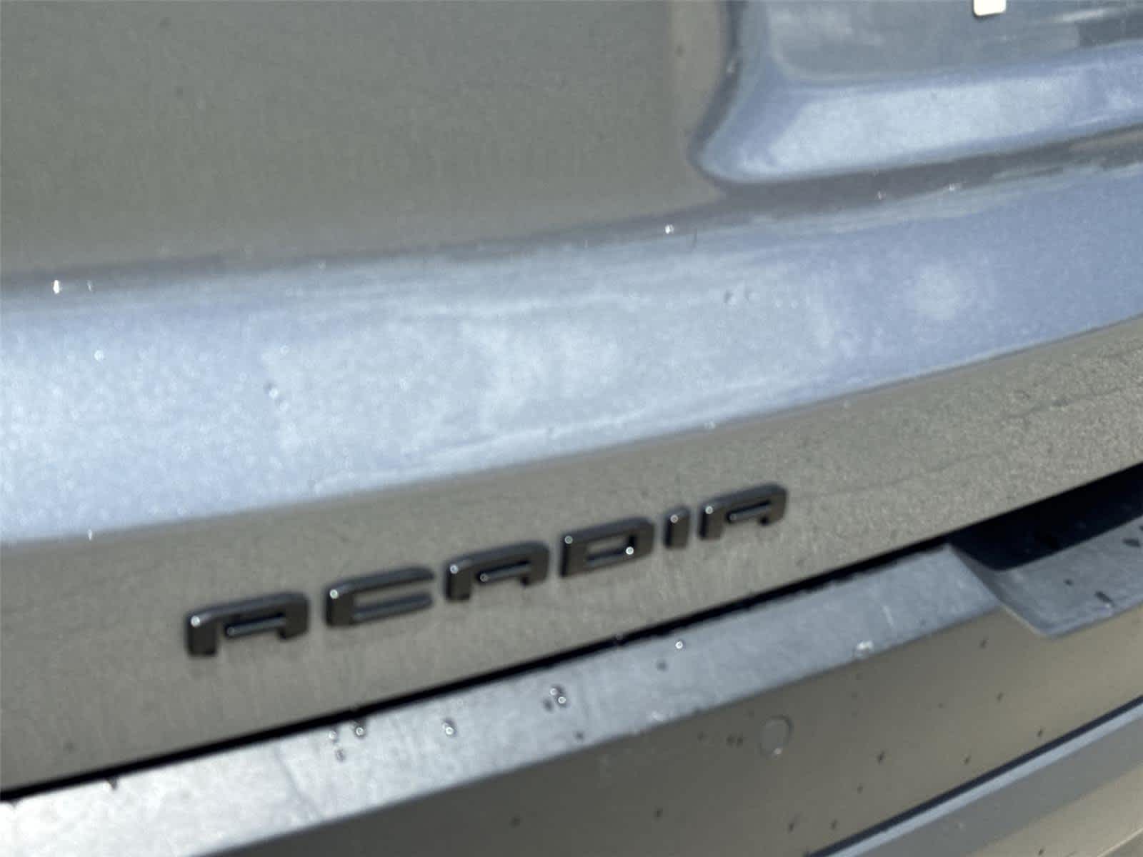 Thumbnail: 2022 GMC Acadia - 11