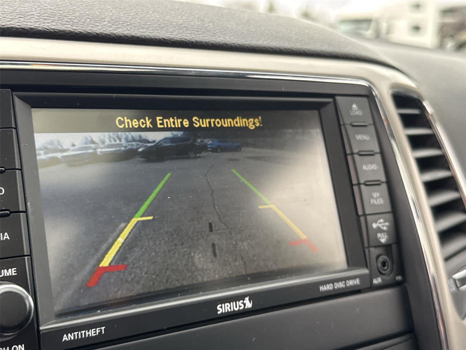 Thumbnail: 2013 Jeep Grand Cherokee - 25