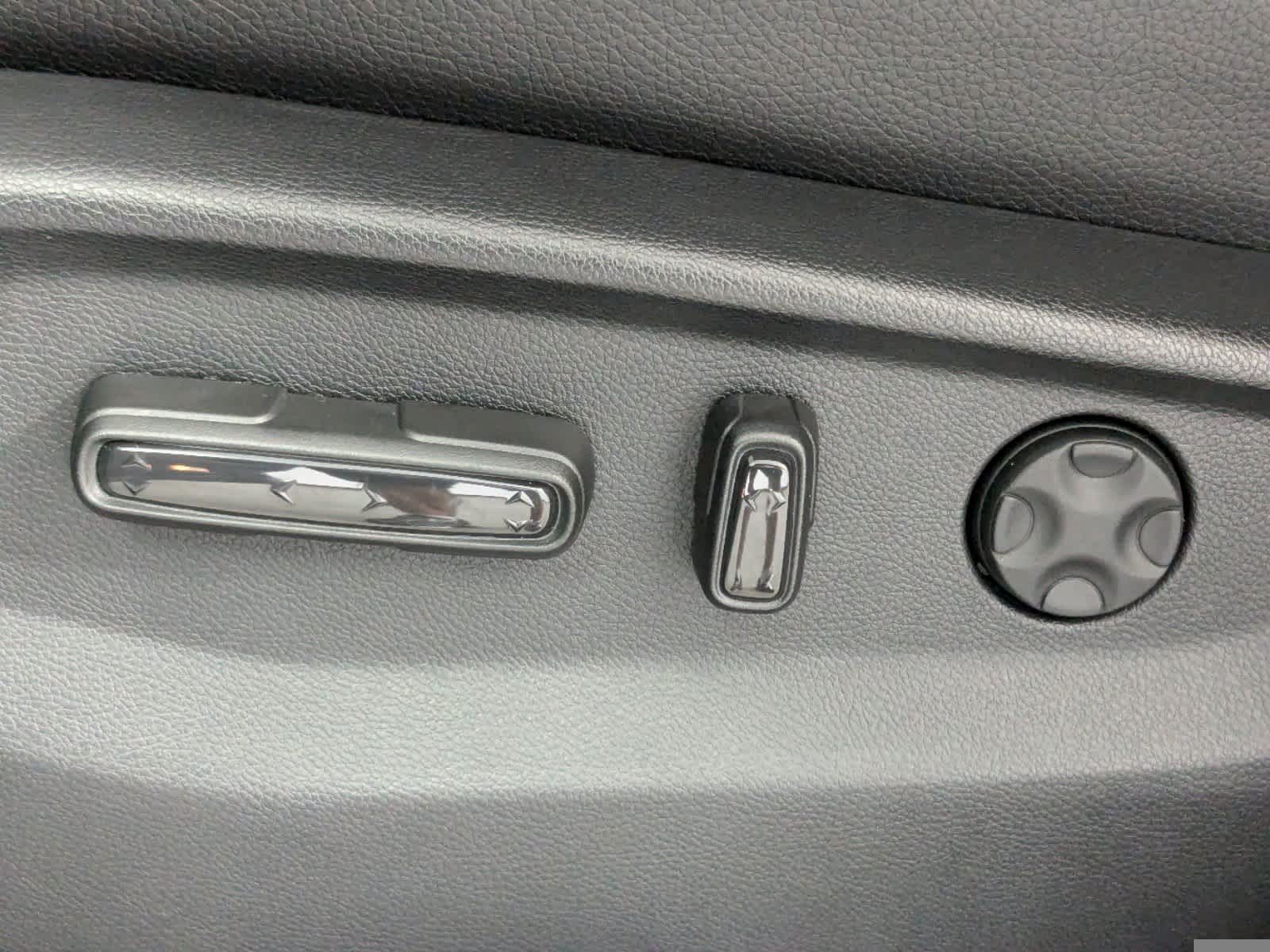 Thumbnail: 2026 Honda Odyssey - 13