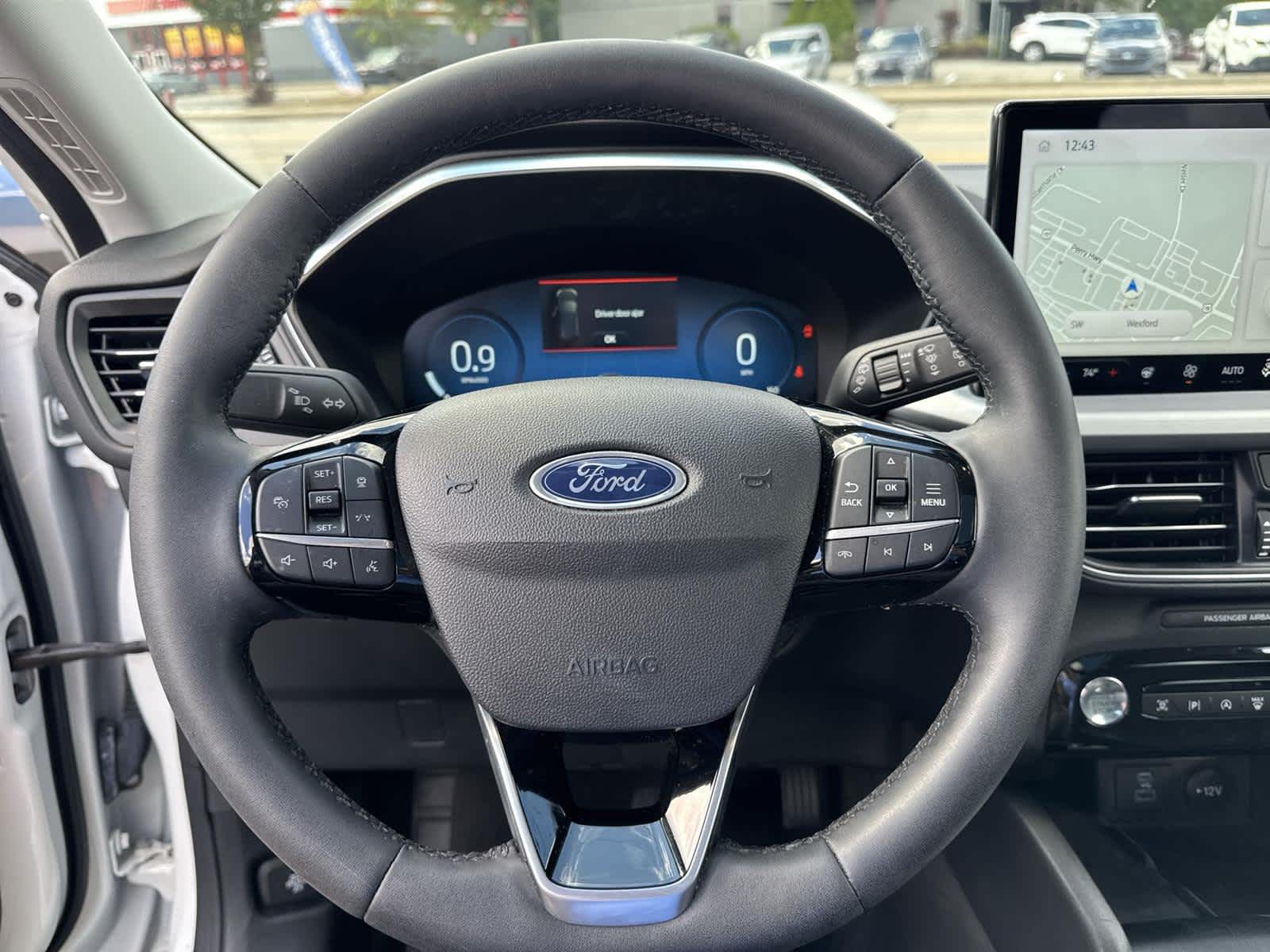 Thumbnail: 2023 Ford Escape - 18