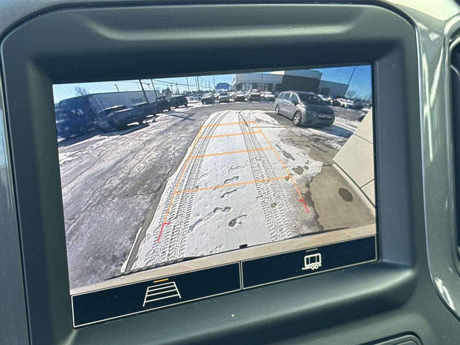 Thumbnail: 2022 Chevrolet Silverado 1500 - 23