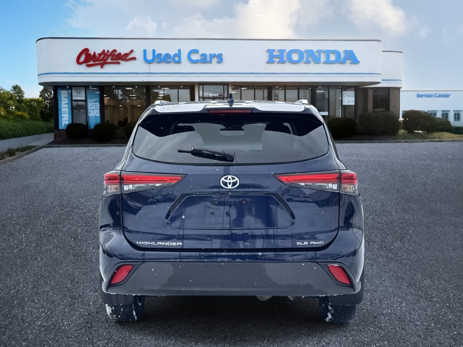 Thumbnail: 2020 Toyota Highlander - 4