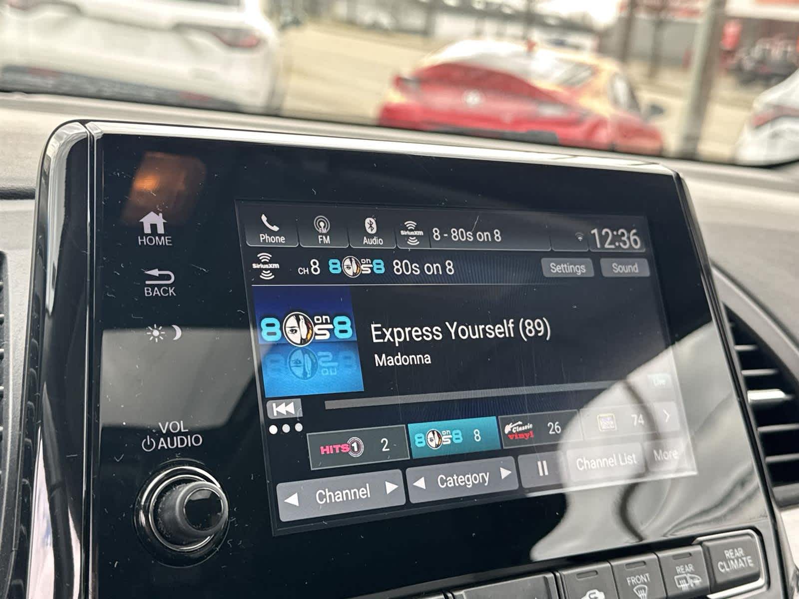 Thumbnail: 2022 Honda Odyssey - 24