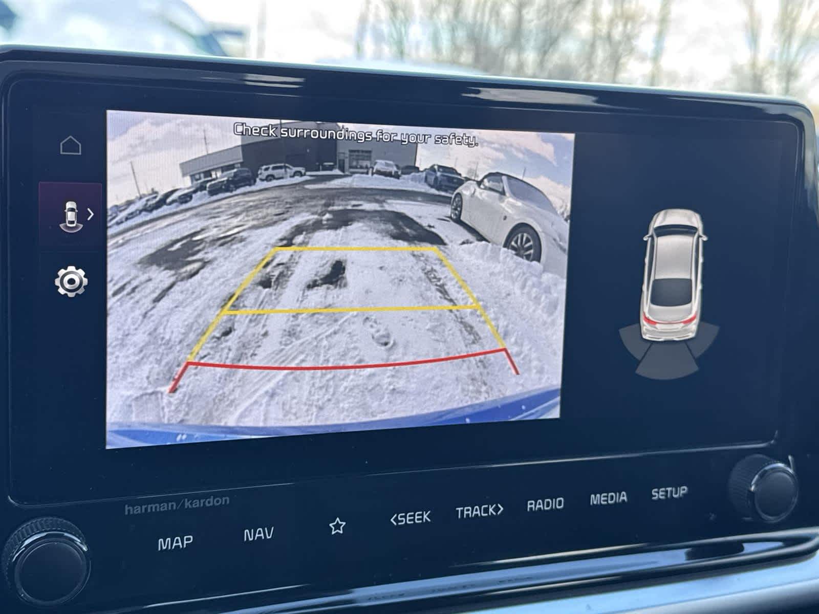 Thumbnail: 2022 Kia Forte - 24