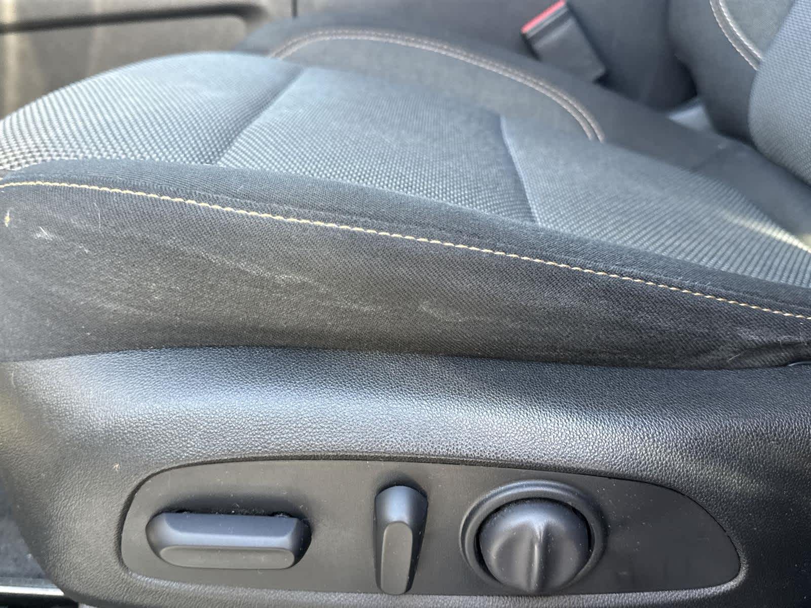 Thumbnail: 2019 Chevrolet Traverse - 13