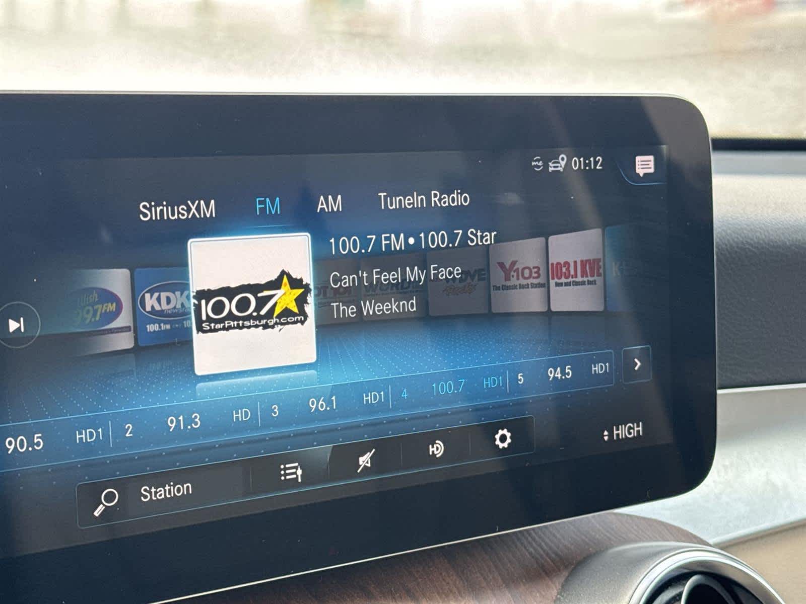 Thumbnail: 2022 Mercedes-Benz GLC - 25