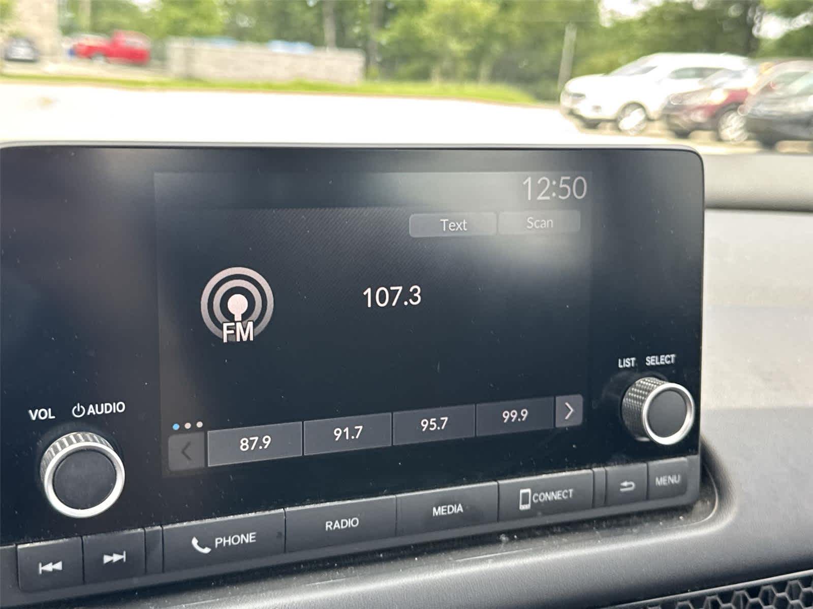 Thumbnail: 2023 Honda HR-V - 23