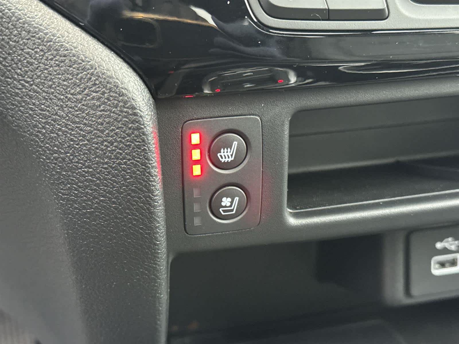 Thumbnail: 2025 Honda Ridgeline - 21