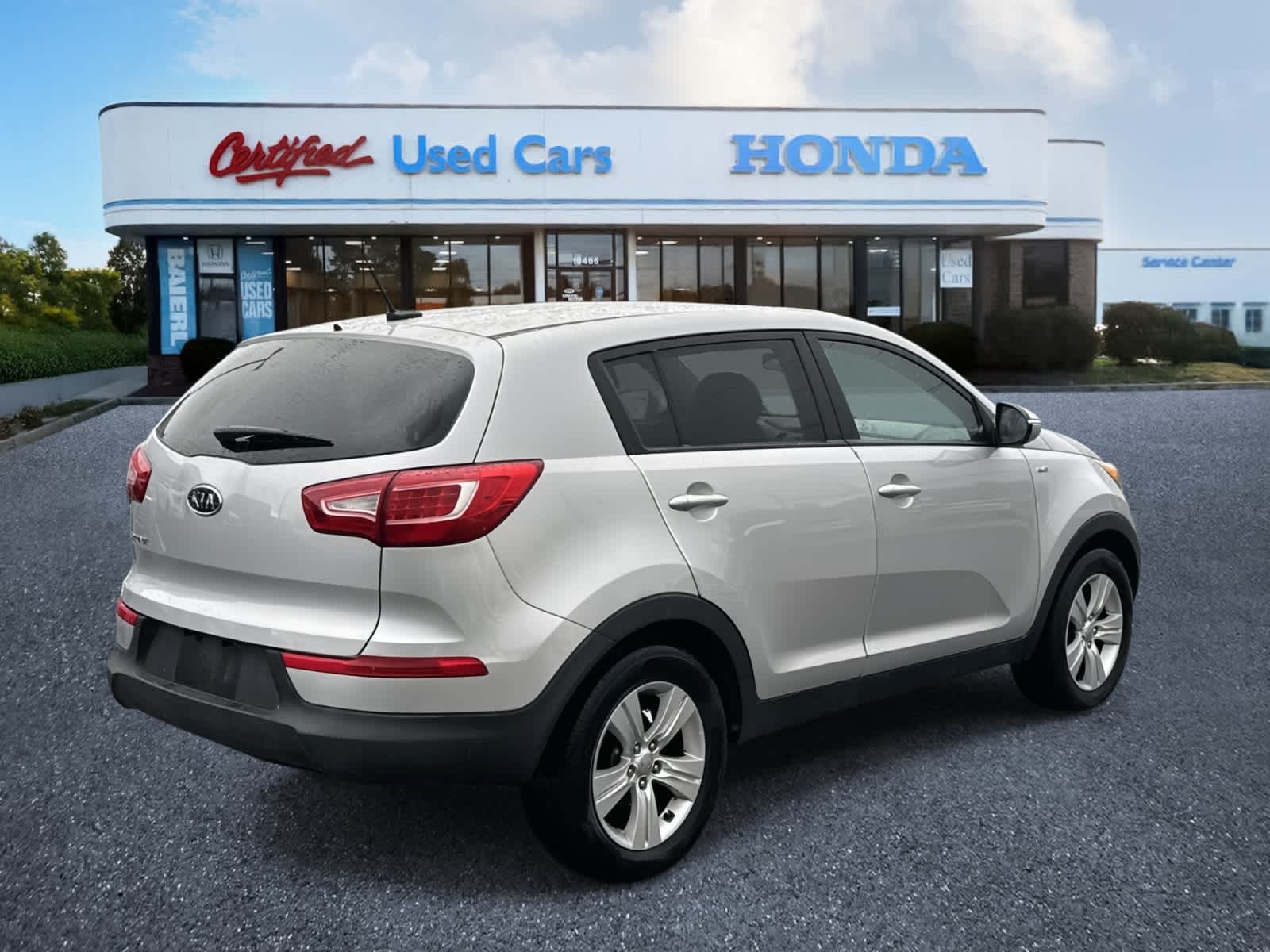 Thumbnail: 2012 Kia Sportage - 5