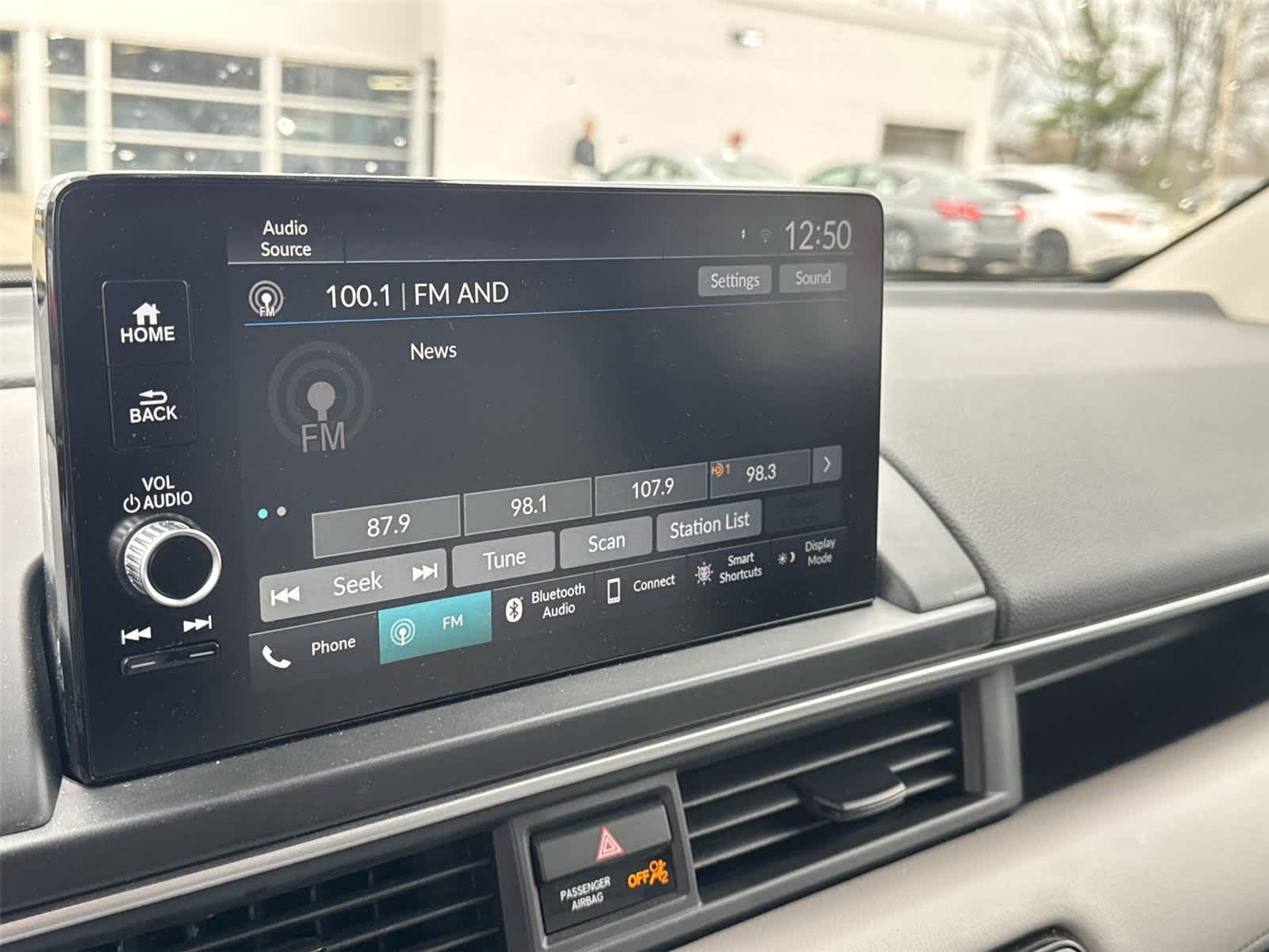 Thumbnail: 2025 Honda Pilot - 25