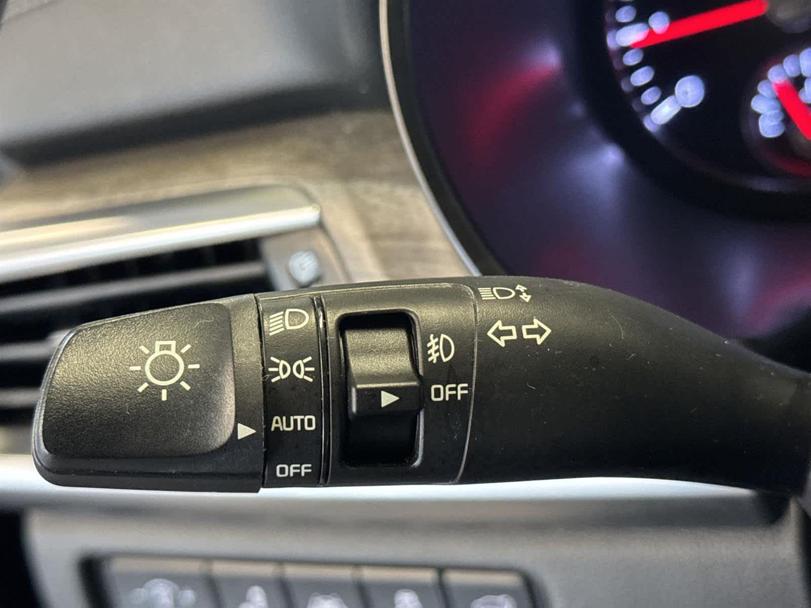 Thumbnail: 2021 Kia Telluride - 23