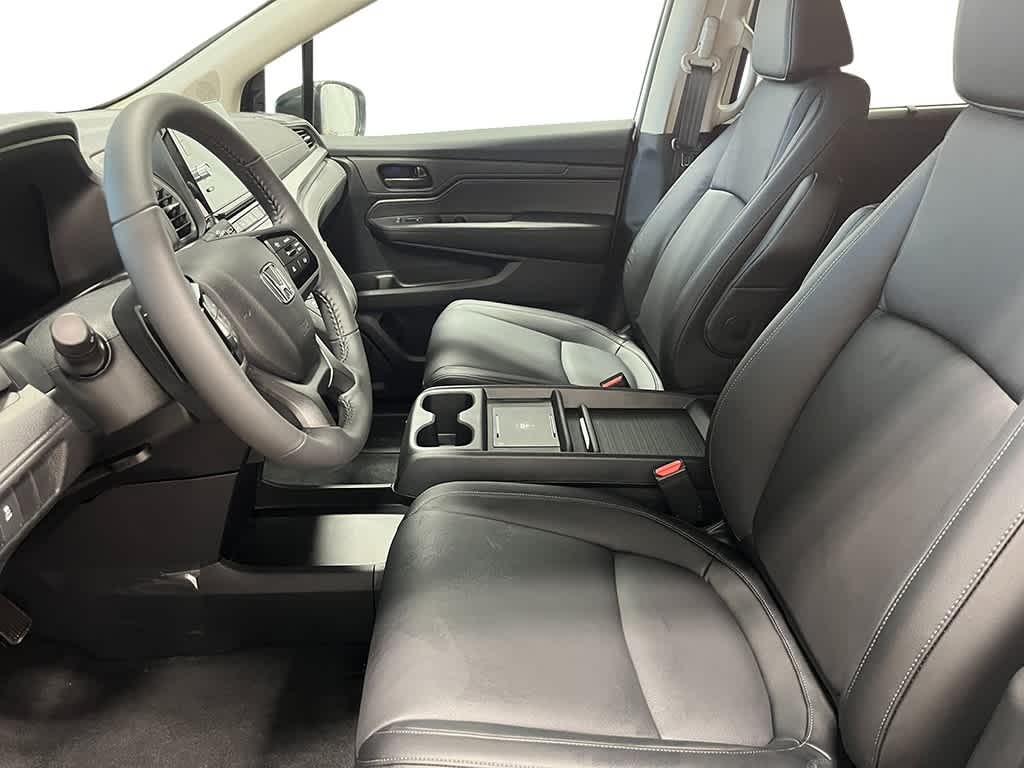 Thumbnail: 2026 Honda Odyssey - 14