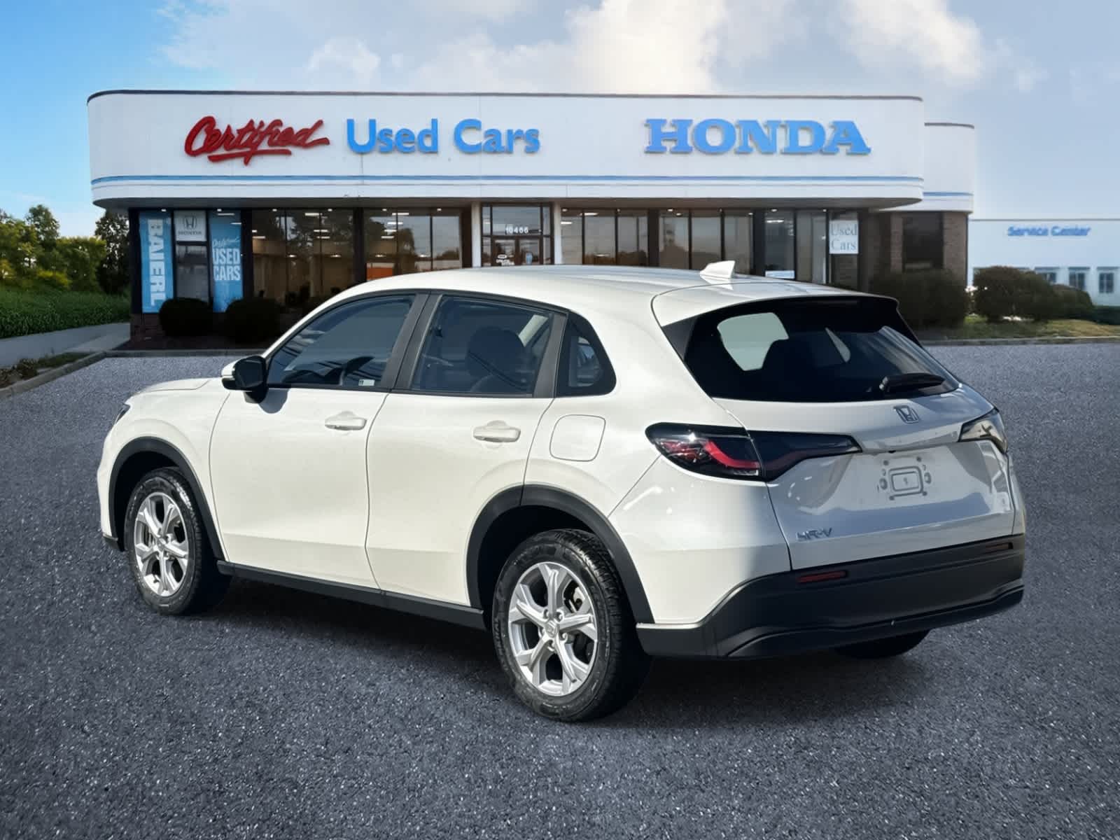 Thumbnail: 2023 Honda HR-V - 3