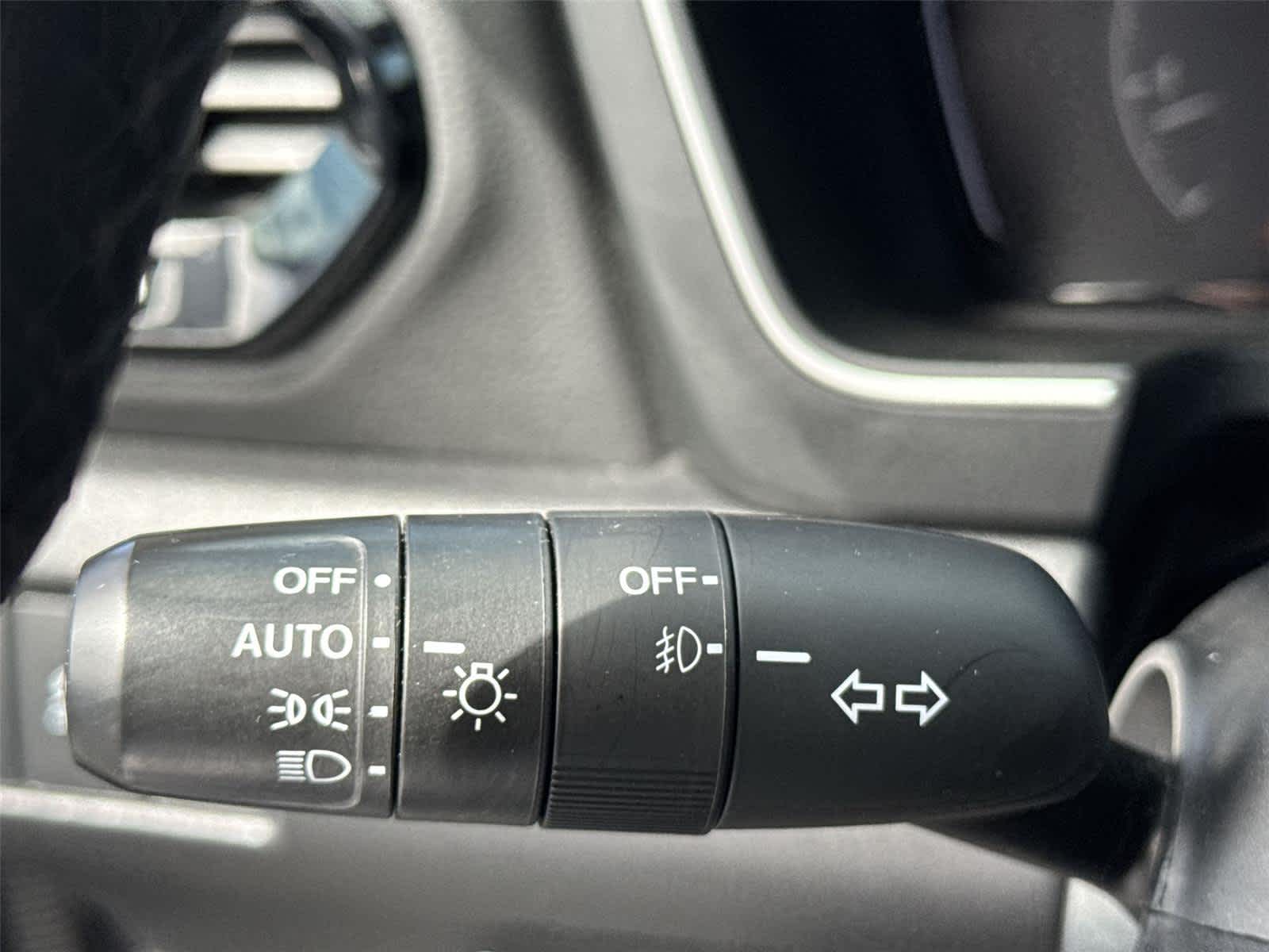 Thumbnail: 2023 Honda Pilot - 20