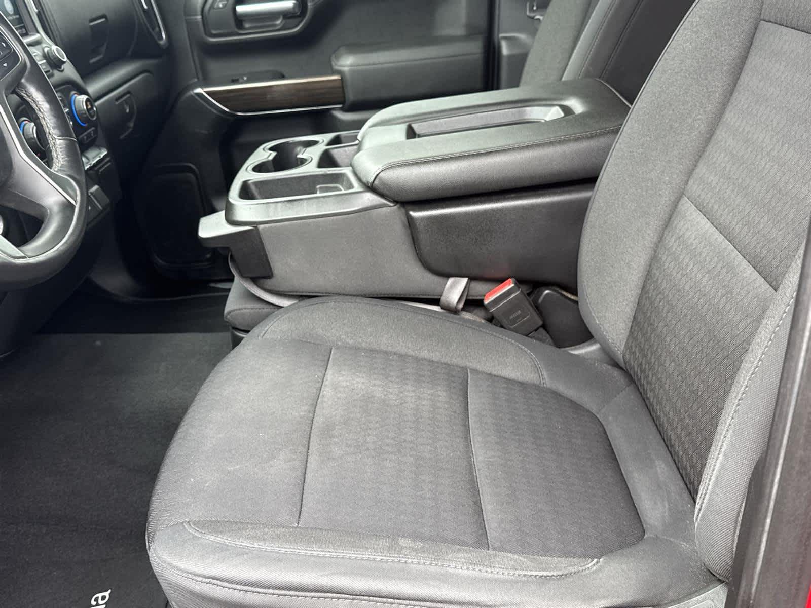 Thumbnail: 2019 Chevrolet Silverado 1500 - 13