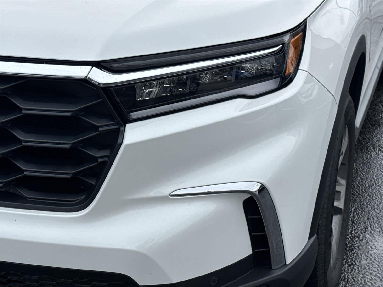 Thumbnail: 2025 Honda Pilot - 9