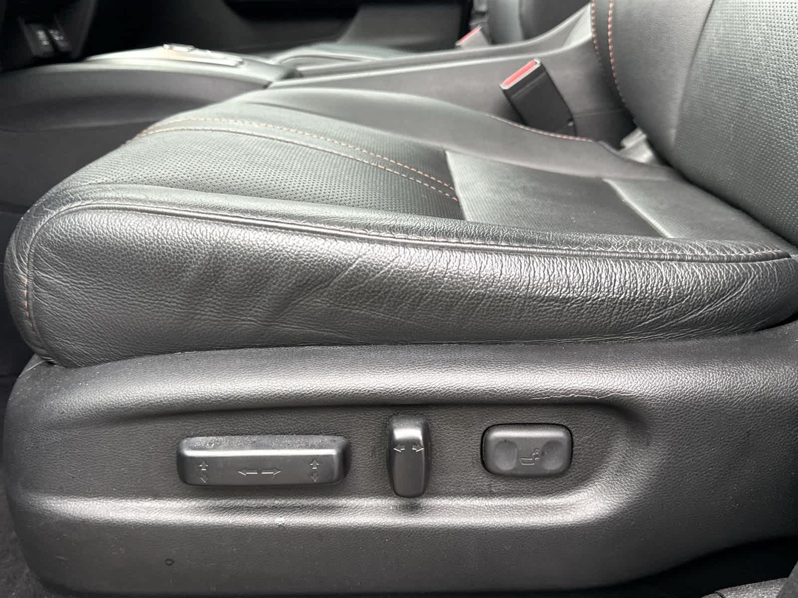 Thumbnail: 2022 Honda Passport - 13