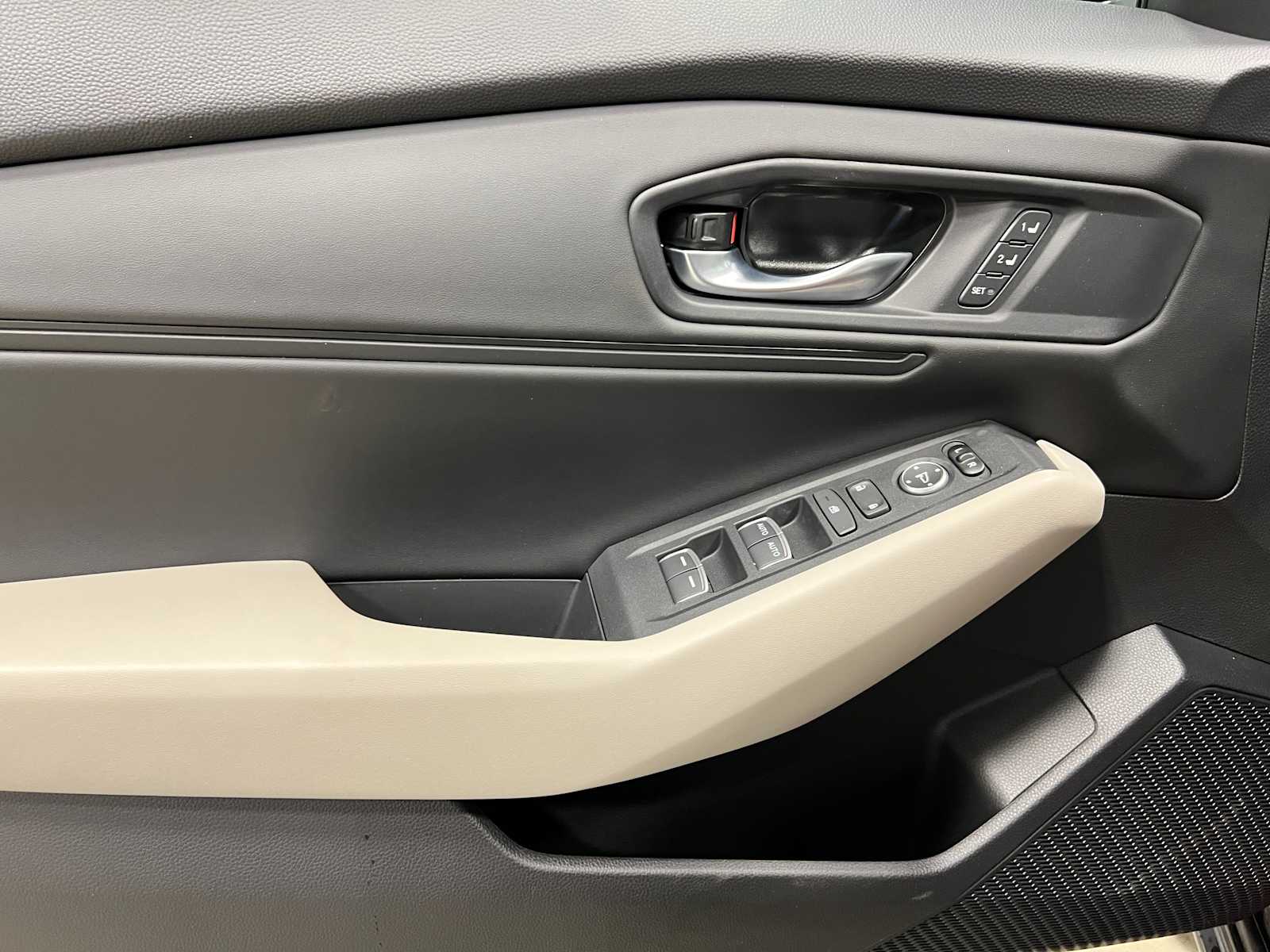 Thumbnail: 2025 Honda Accord - 15