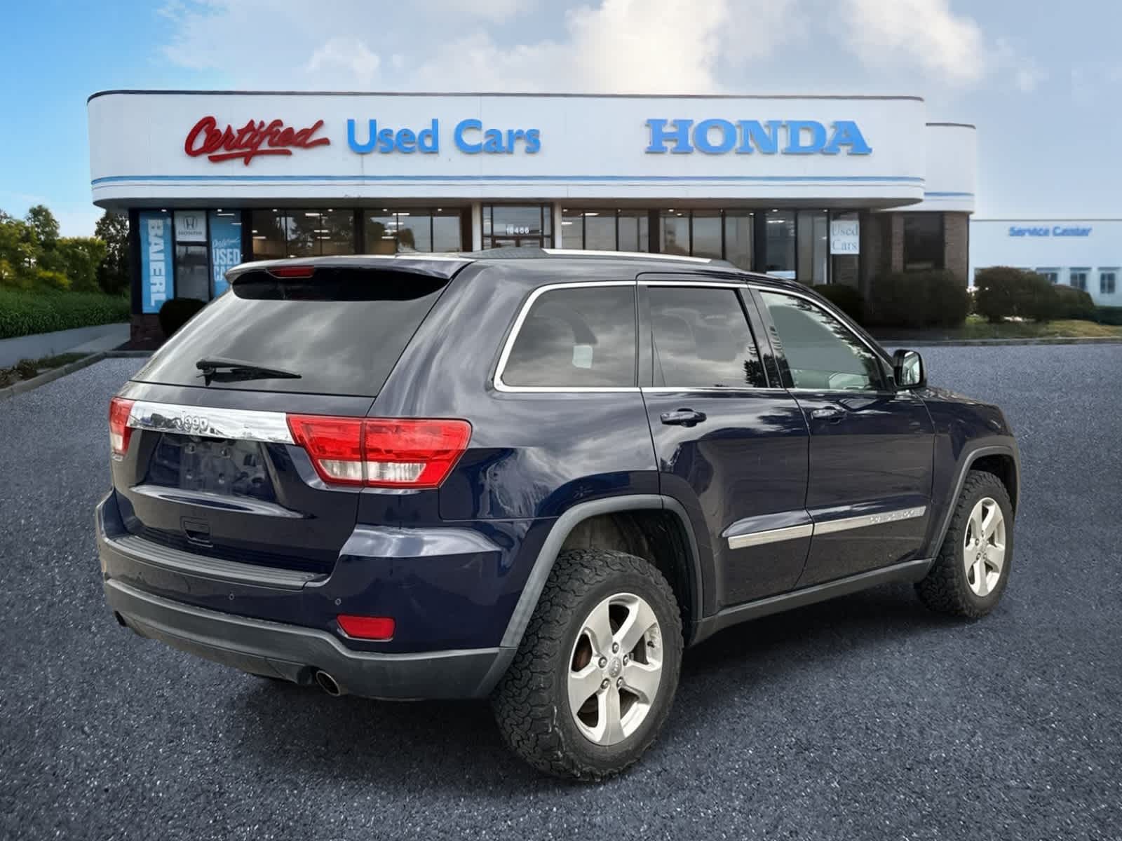 Thumbnail: 2013 Jeep Grand Cherokee - 6