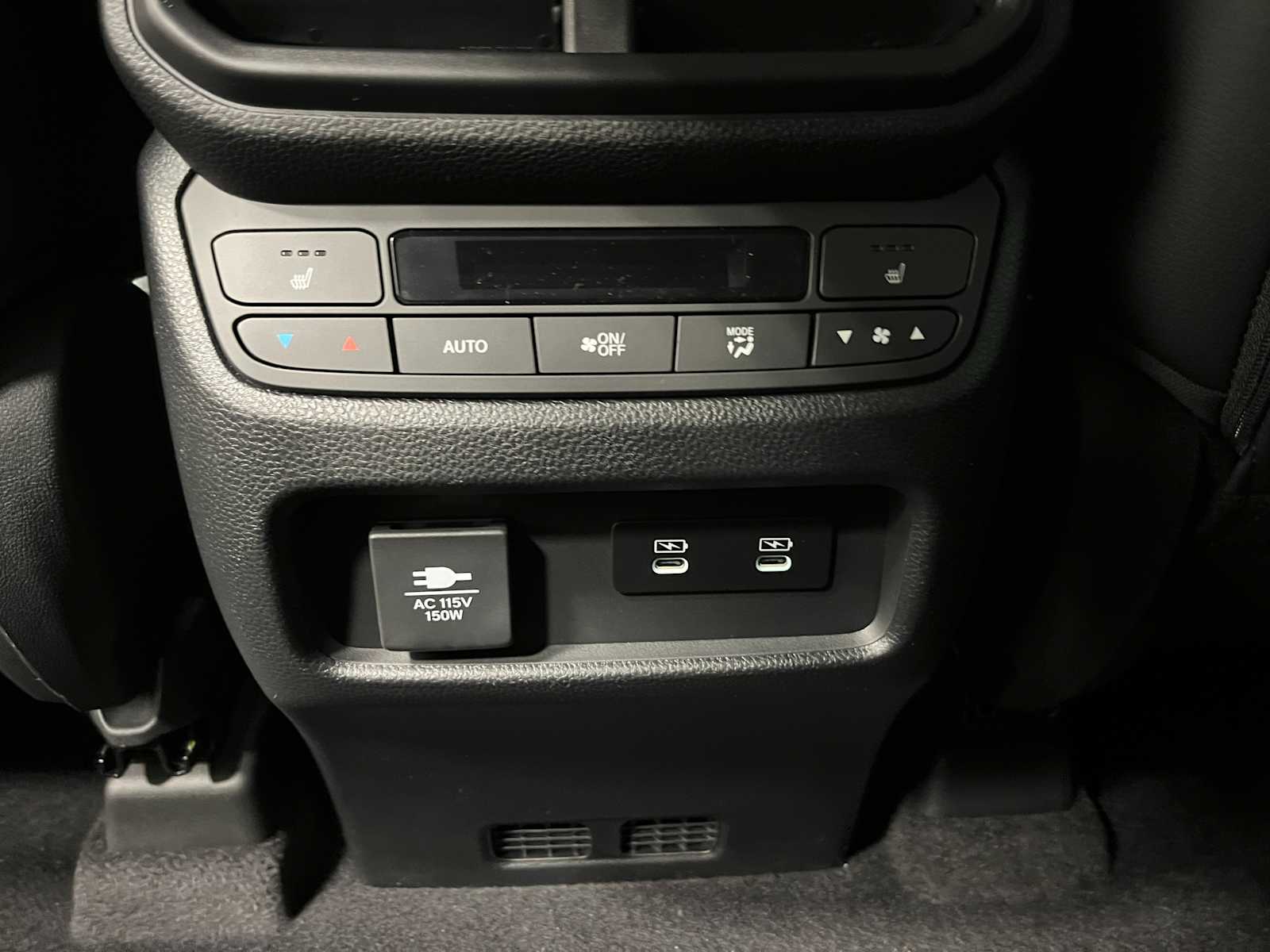 Thumbnail: 2026 Honda Pilot - 22