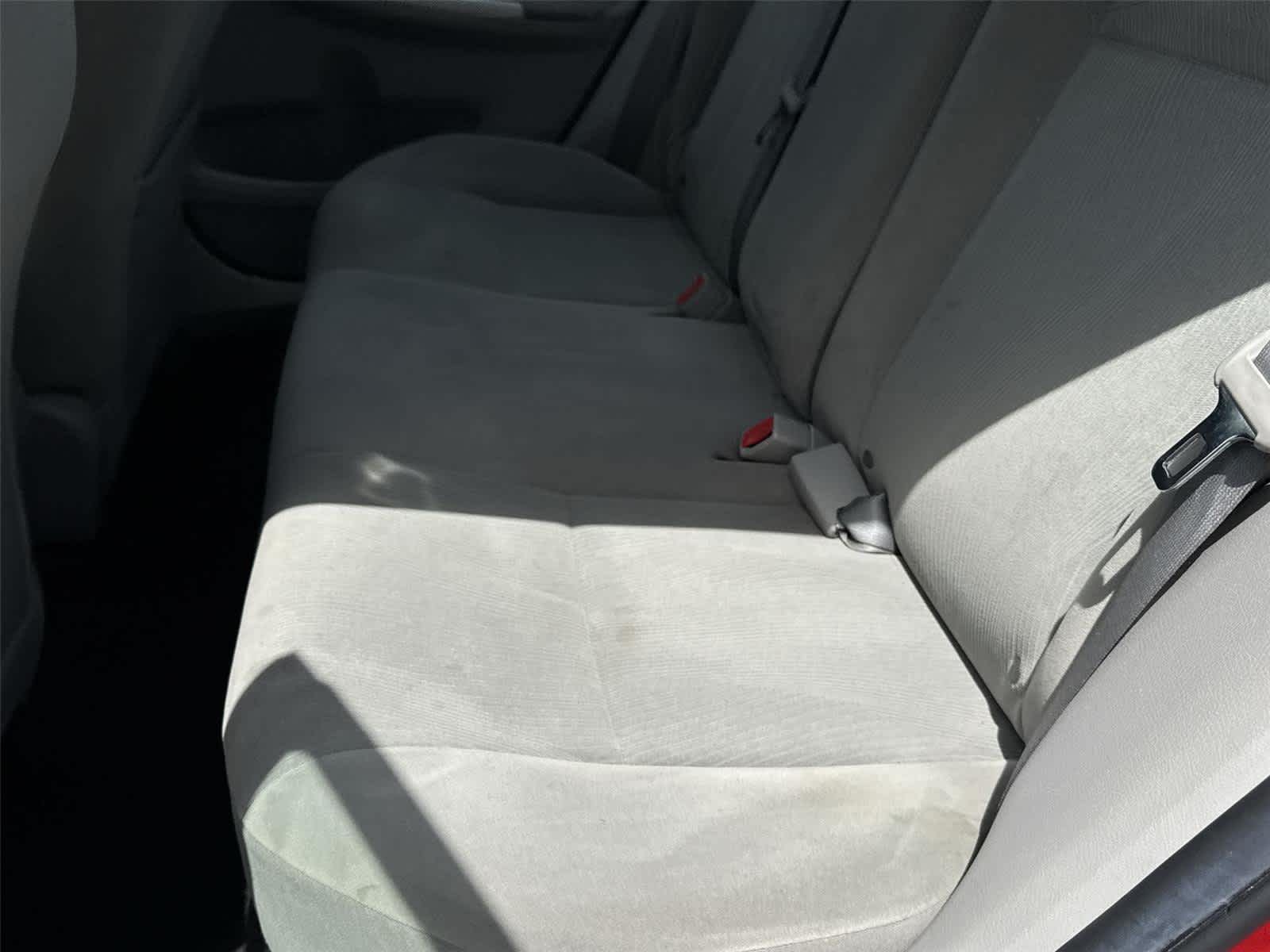 Thumbnail: 2011 Toyota Corolla - 15