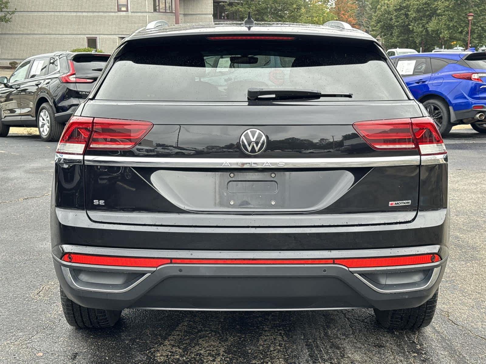 2021 Volkswagen Atlas Cross Sport SE Technology photo 3