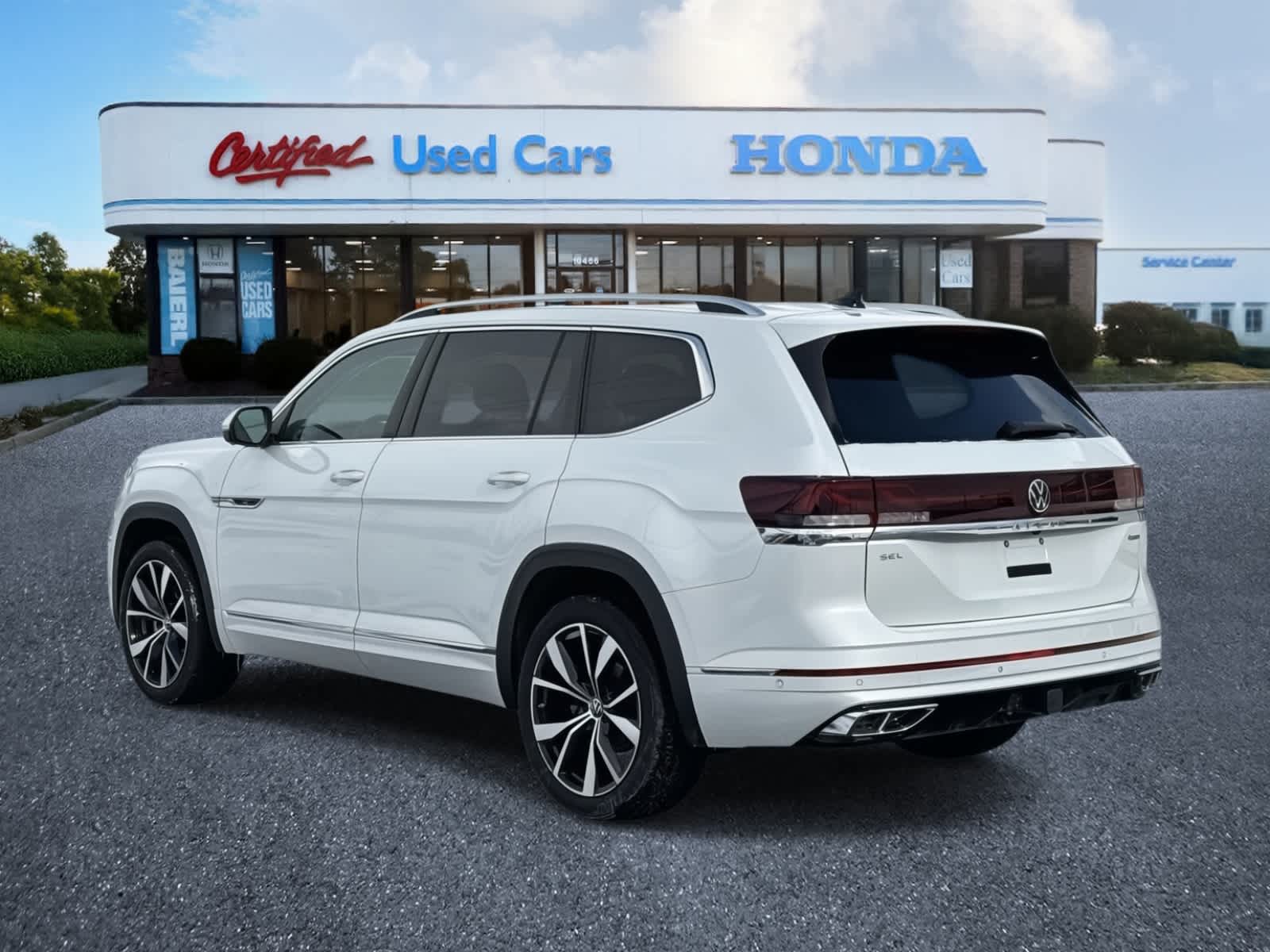 Thumbnail: 2024 Volkswagen Atlas - 3