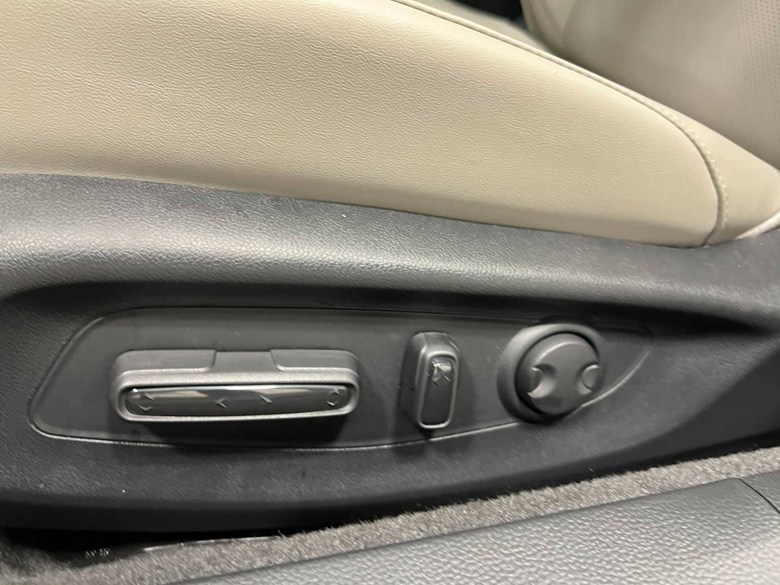 2025 Honda Accord Touring 14