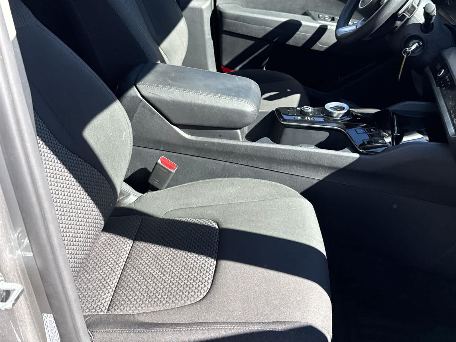 Thumbnail: 2023 Kia Sportage - 17