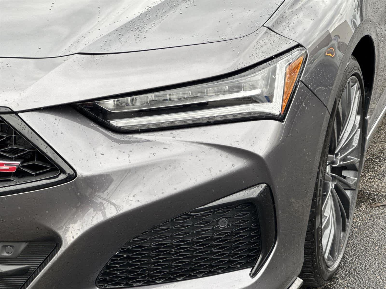 Thumbnail: 2023 Acura TLX - 9