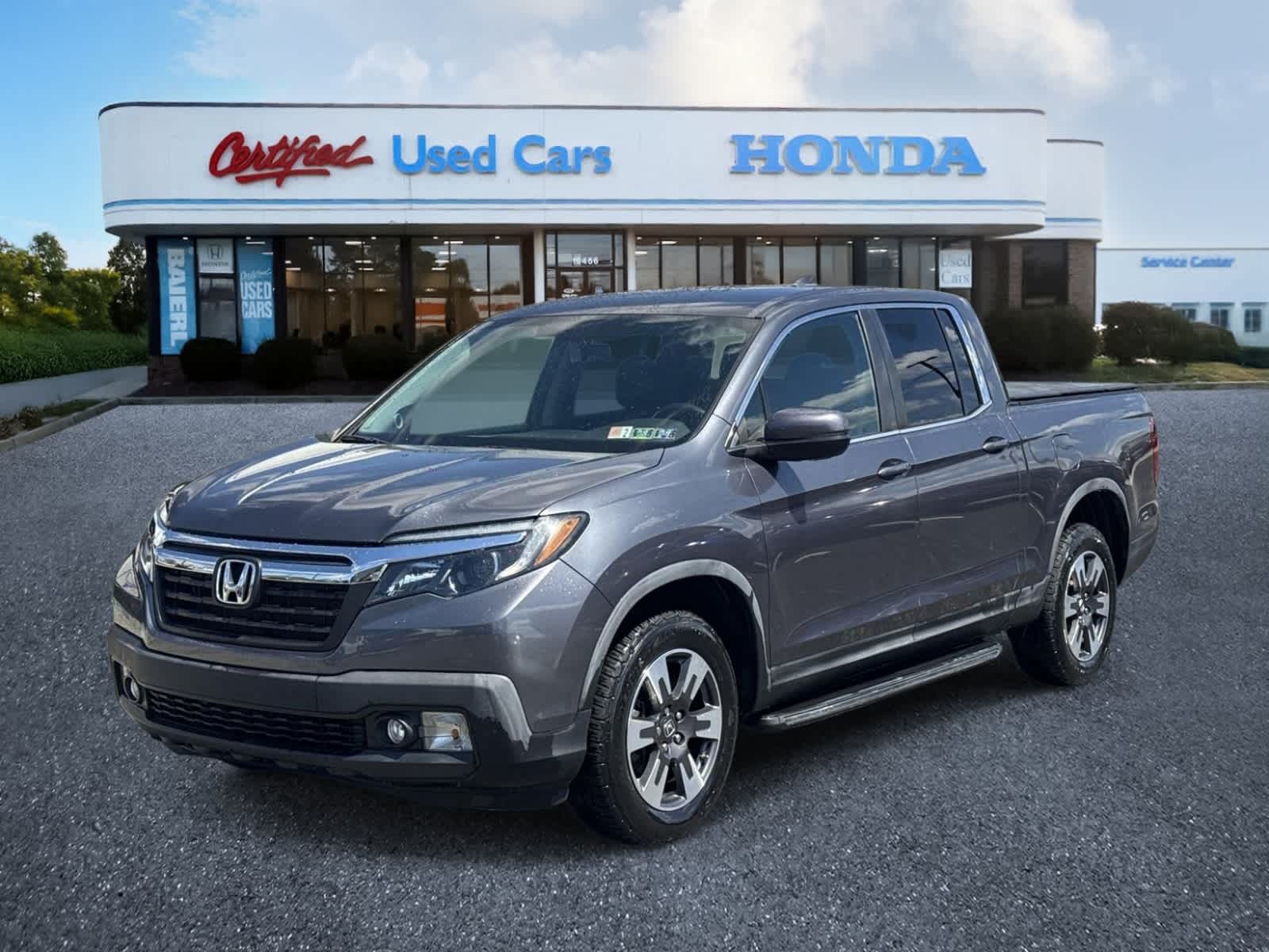 Thumbnail: 2017 Honda Ridgeline - 1