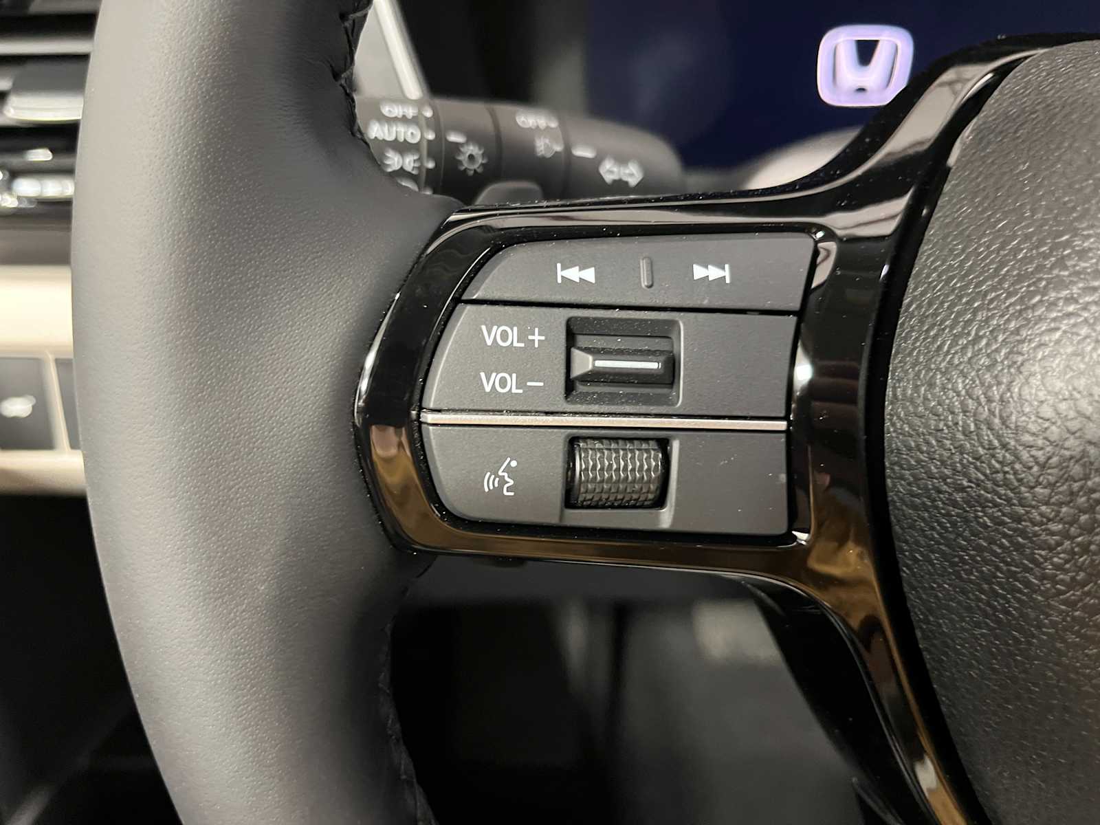 Thumbnail: 2026 Honda Pilot - 16