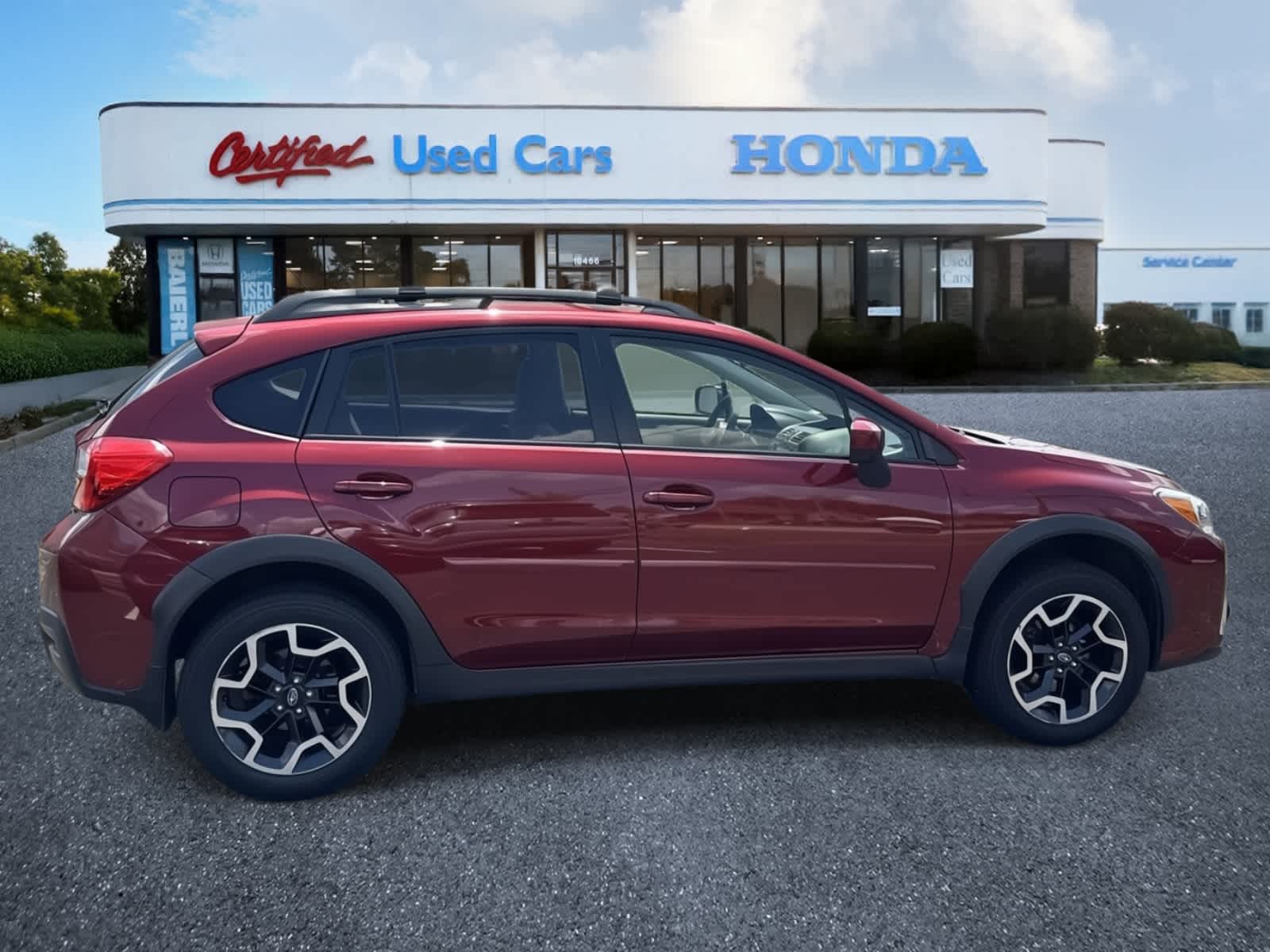 Thumbnail: 2017 Subaru Crosstrek - 7