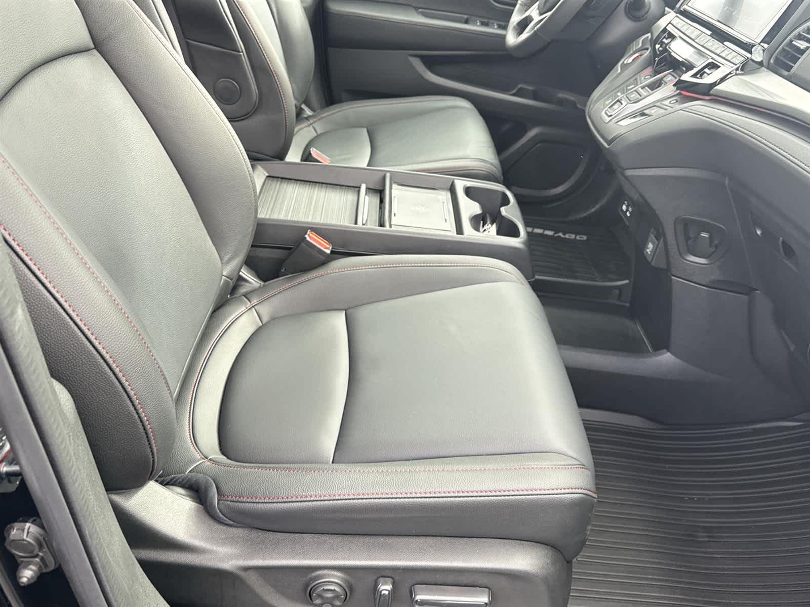 Thumbnail: 2026 Honda Odyssey - 17