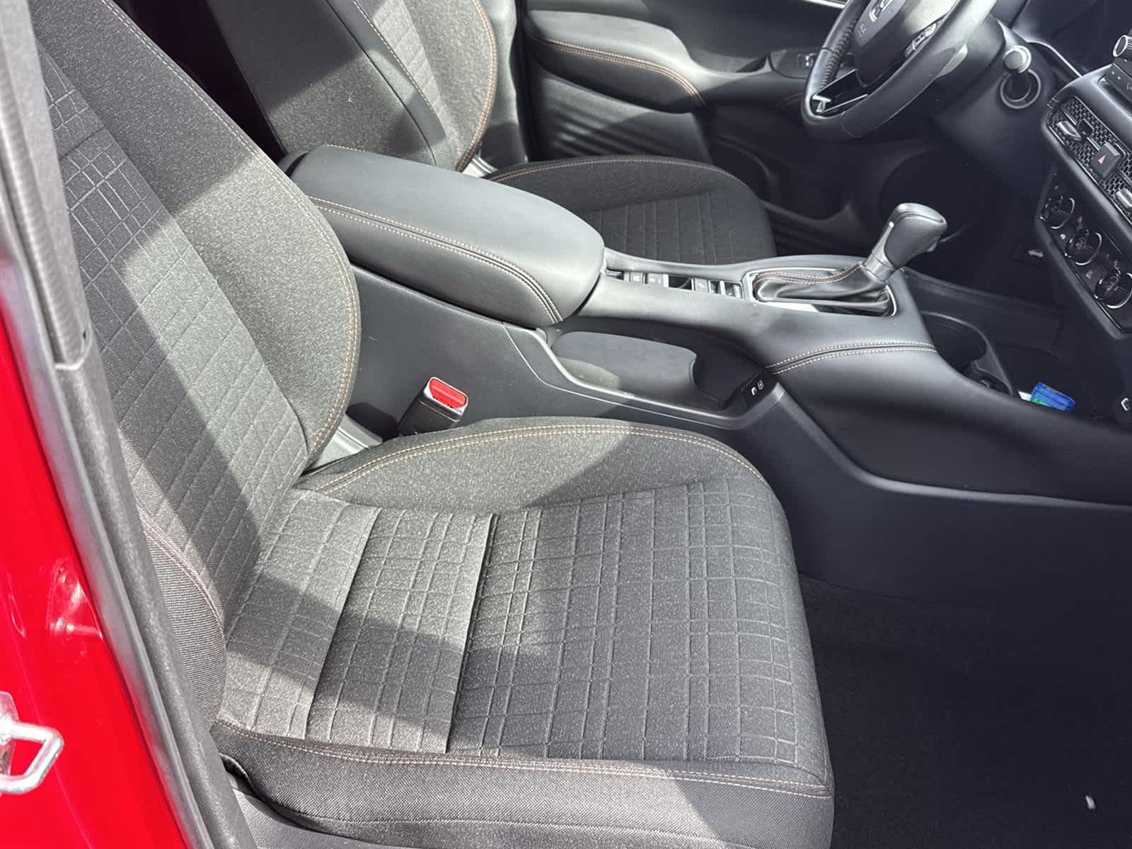 Thumbnail: 2025 Honda HR-V - 18