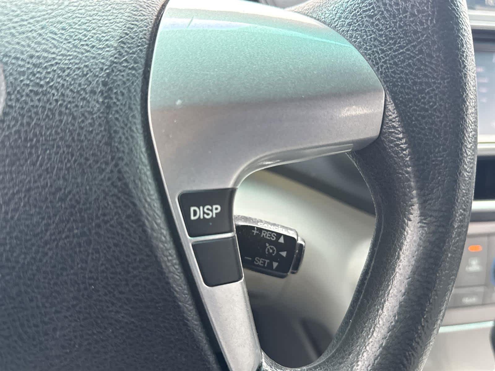 Thumbnail: 2013 Toyota Highlander - 17