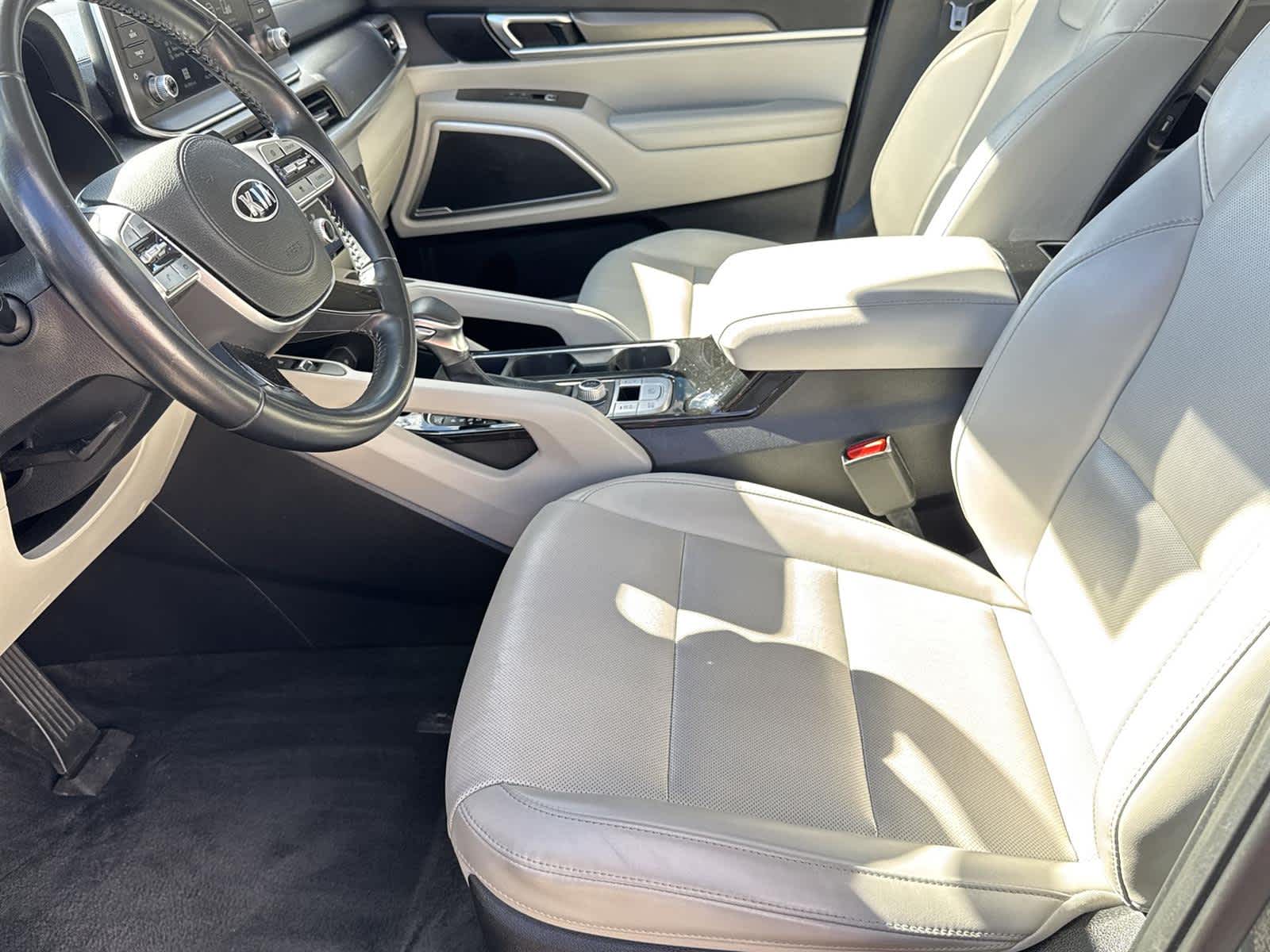 Thumbnail: 2021 Kia Telluride - 13