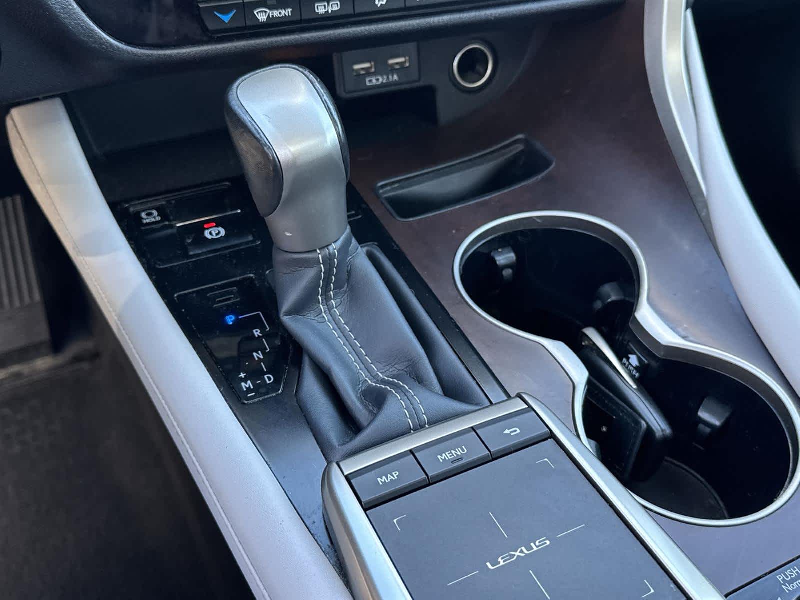 Thumbnail: 2020 Lexus RX - 26