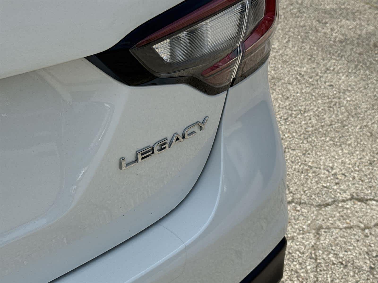 2020 Subaru Legacy Premium 11