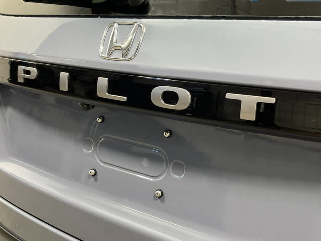 Thumbnail: 2026 Honda Pilot - 7