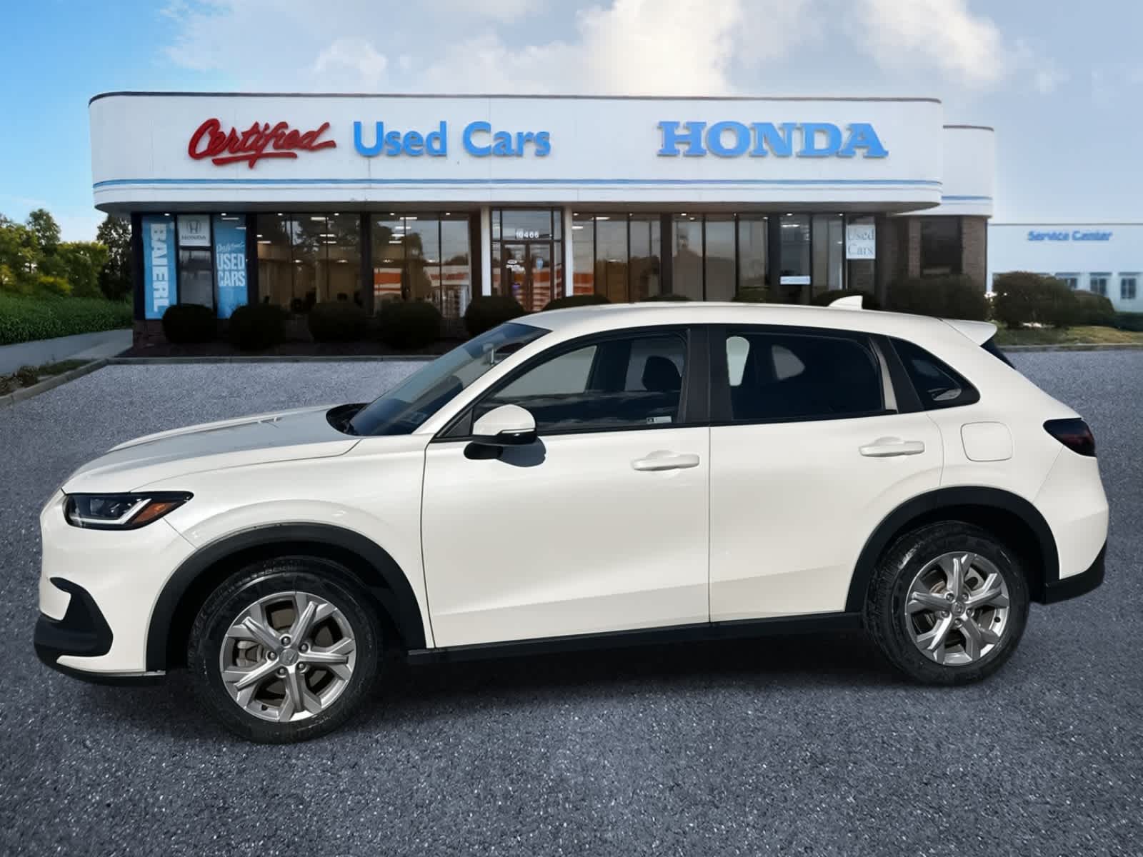 Thumbnail: 2023 Honda HR-V - 2