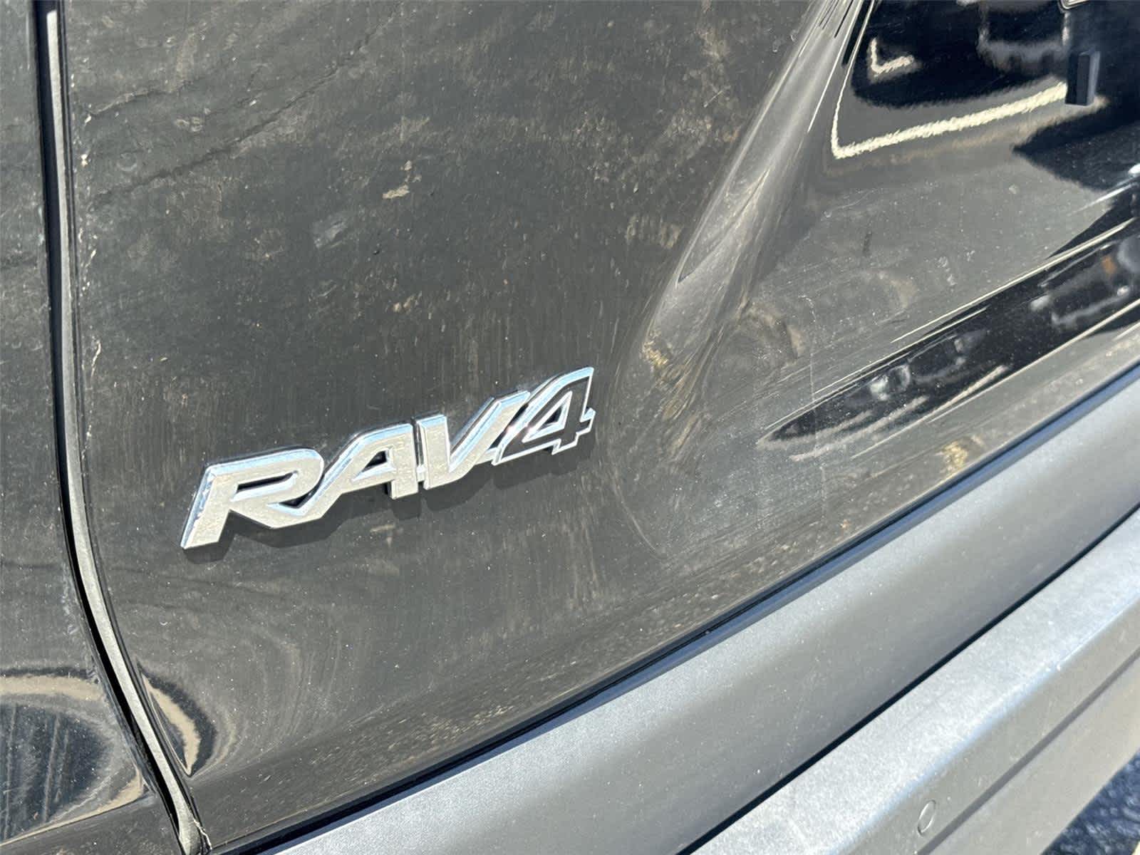 Thumbnail: 2024 Toyota RAV4 - 10