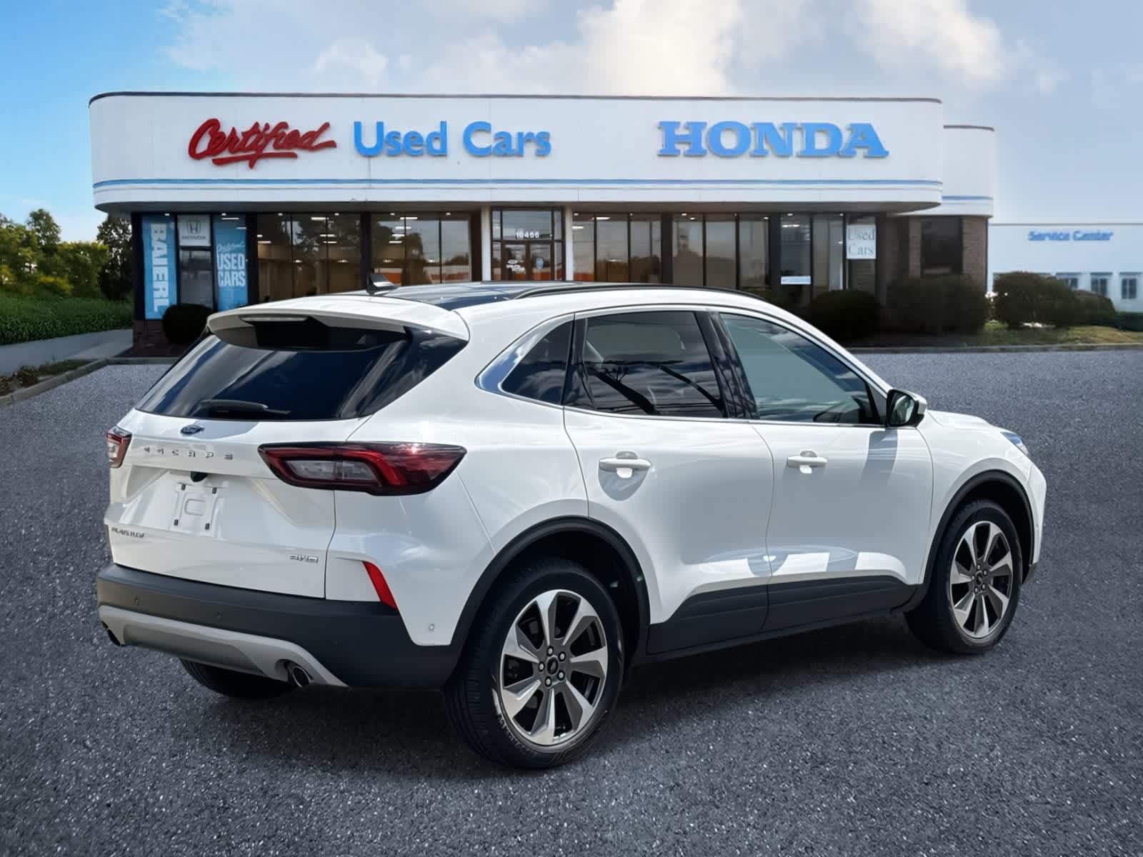 Thumbnail: 2023 Ford Escape - 5