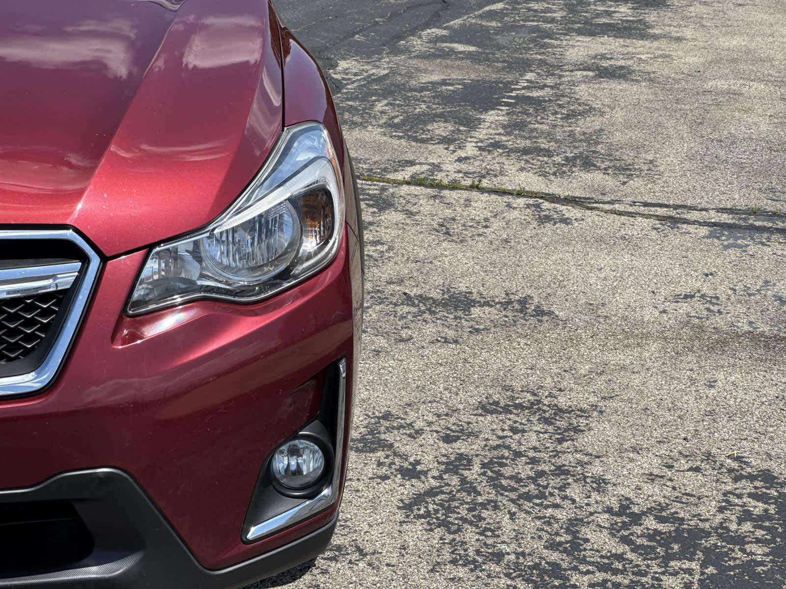 Thumbnail: 2017 Subaru Crosstrek - 10
