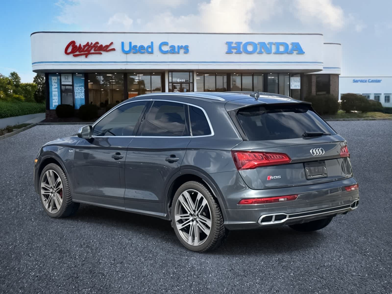 2018 Audi SQ5 Premium Plus photo 2