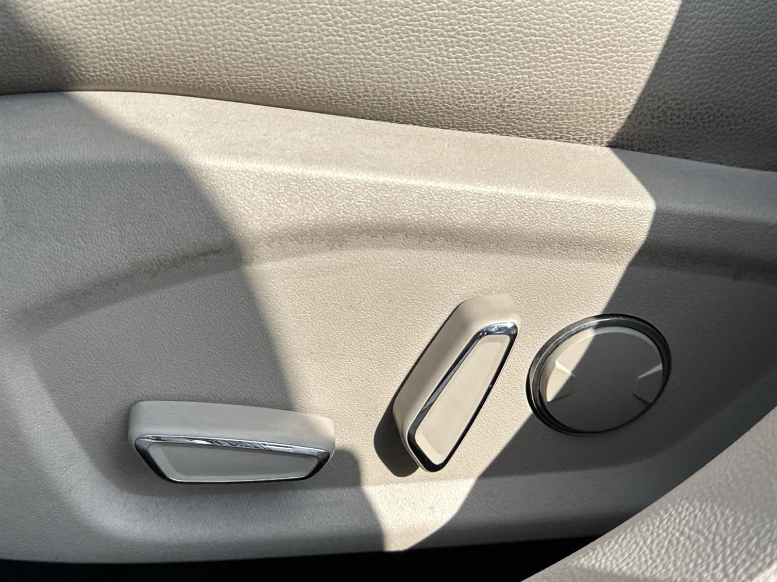 Thumbnail: 2018 Ford Fusion - 14