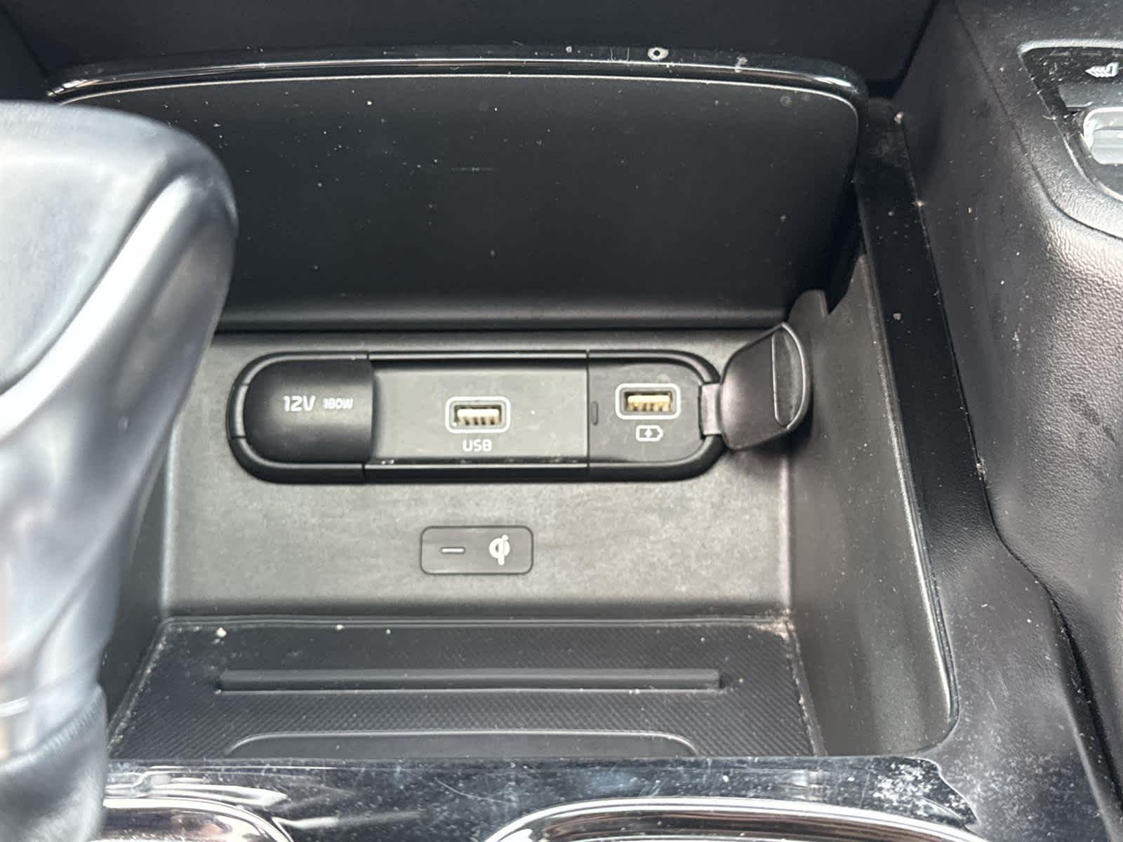 2022 Kia Telluride S 30