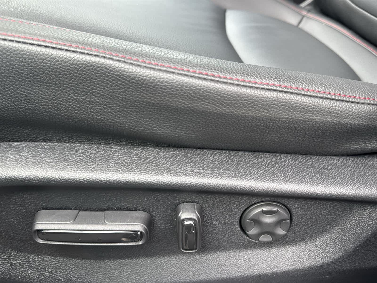 Thumbnail: 2026 Honda Odyssey - 12